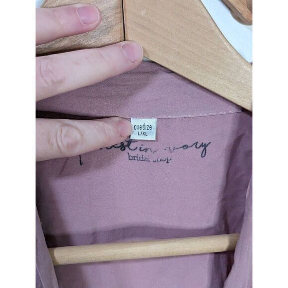 Honest in Ivory Mauve Bridal Bridesmaid Lace Hemmed Robe - Size L/XL - Picture 3 of 5